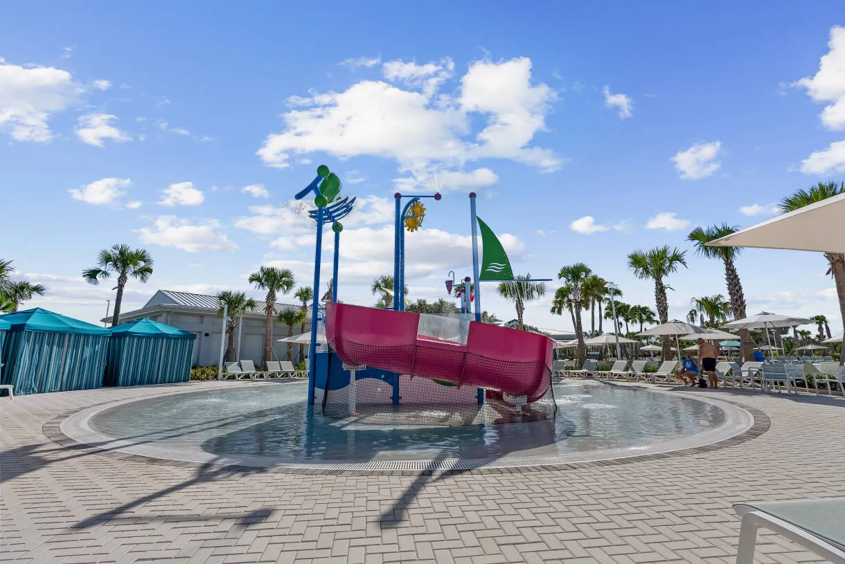 Children's splash pad and water-play area at Windsor Cay Resort.