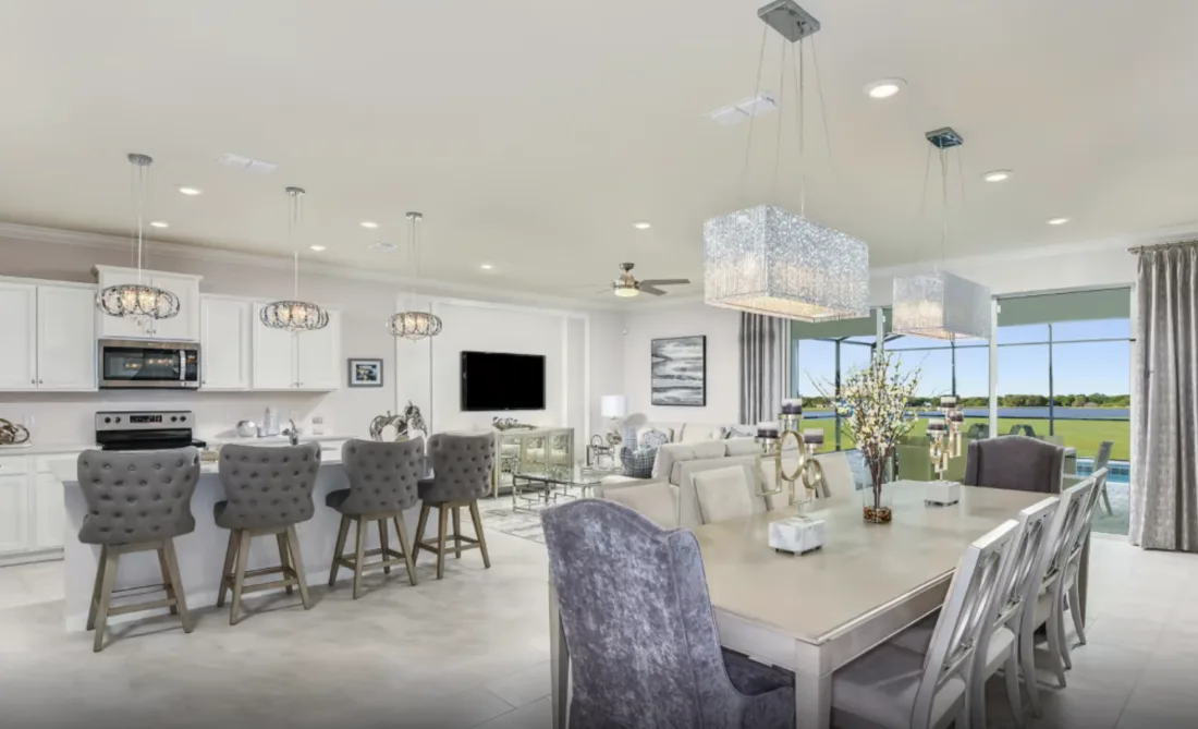 Clearwater vacation home at Windsor Cay Resort, interior and exterior view 4